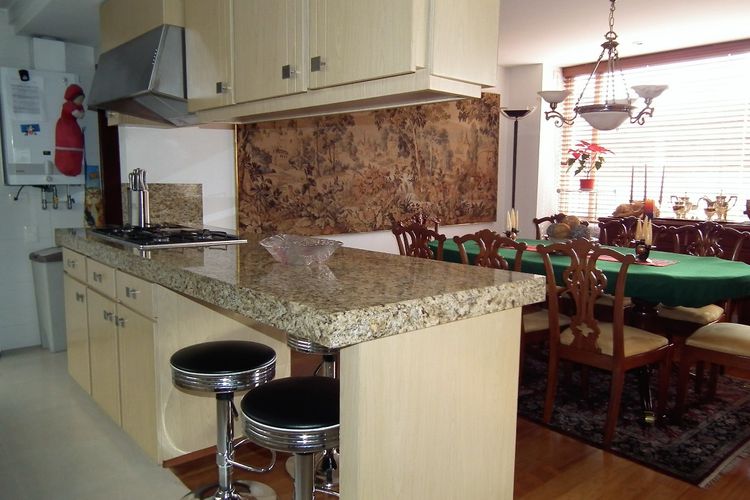 Apartamento de 3 alcobas en venta en Santa Barbara Central, Bogotá, 166 m² · foto 8 de 24