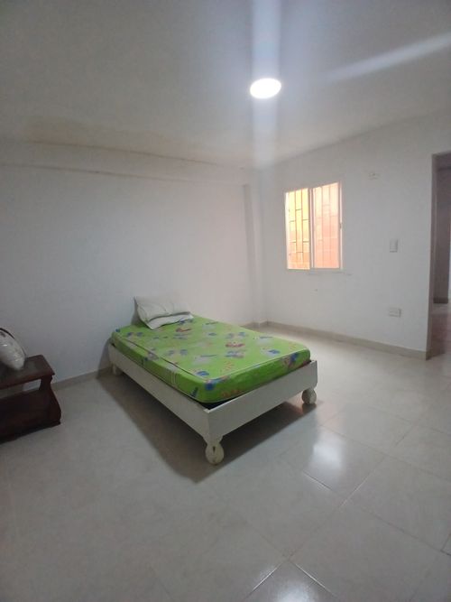 Casa de 3 alcobas en venta en El Carmelo, Candelaria, 55 m² · foto 2 de 24
