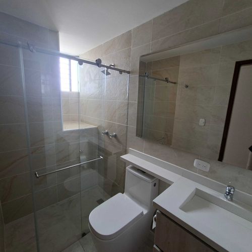 Apartamento de 3 alcobas en venta en Cabecera Del Llano, Bucaramanga, 136 m² · foto 13 de 20