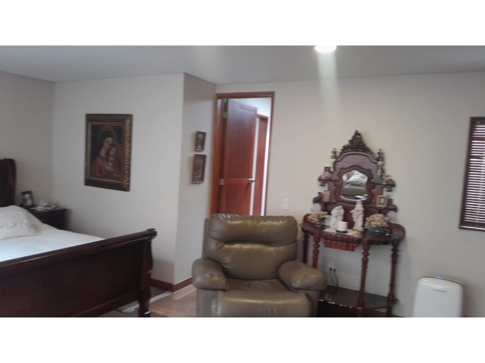 Casa en venta en San Patricio, Bogotá · foto 7 de 24