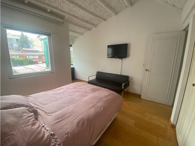 Casa de 3 alcobas en venta en Santa Barbara, Bogotá, 250 m² · foto 10 de 24