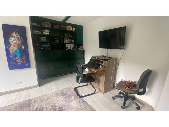 Casa de 3 alcobas en venta en Santa Barbara, Bogotá, 250 m² · foto 18 de 24