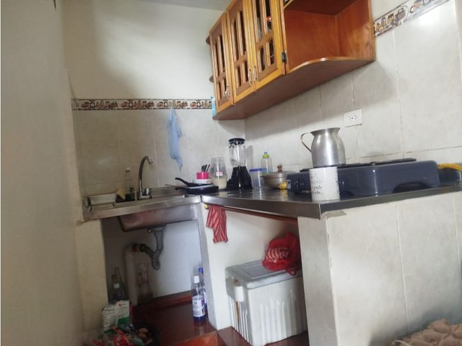 Casa de 13 alcobas en venta en El Pomar, Medellín, 453 m² · foto 17 de 24