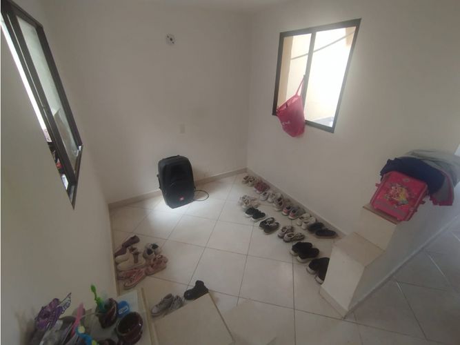 Casa de 13 alcobas en venta en El Pomar, Medellín, 453 m² · foto 24 de 24