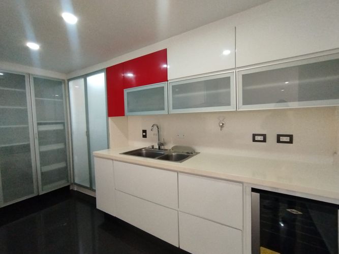 Apartamento de 3 alcobas en arriendo en El Poblado, Medellín, 118 m² · foto 8 de 20