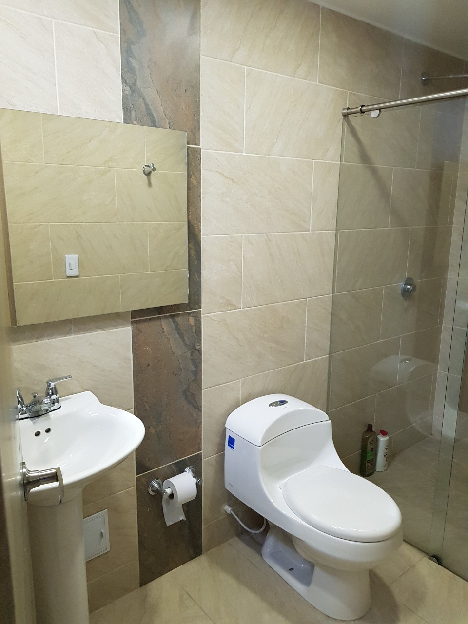 Casa en venta en Santa Isabel, Bogotá · foto 6 de 24