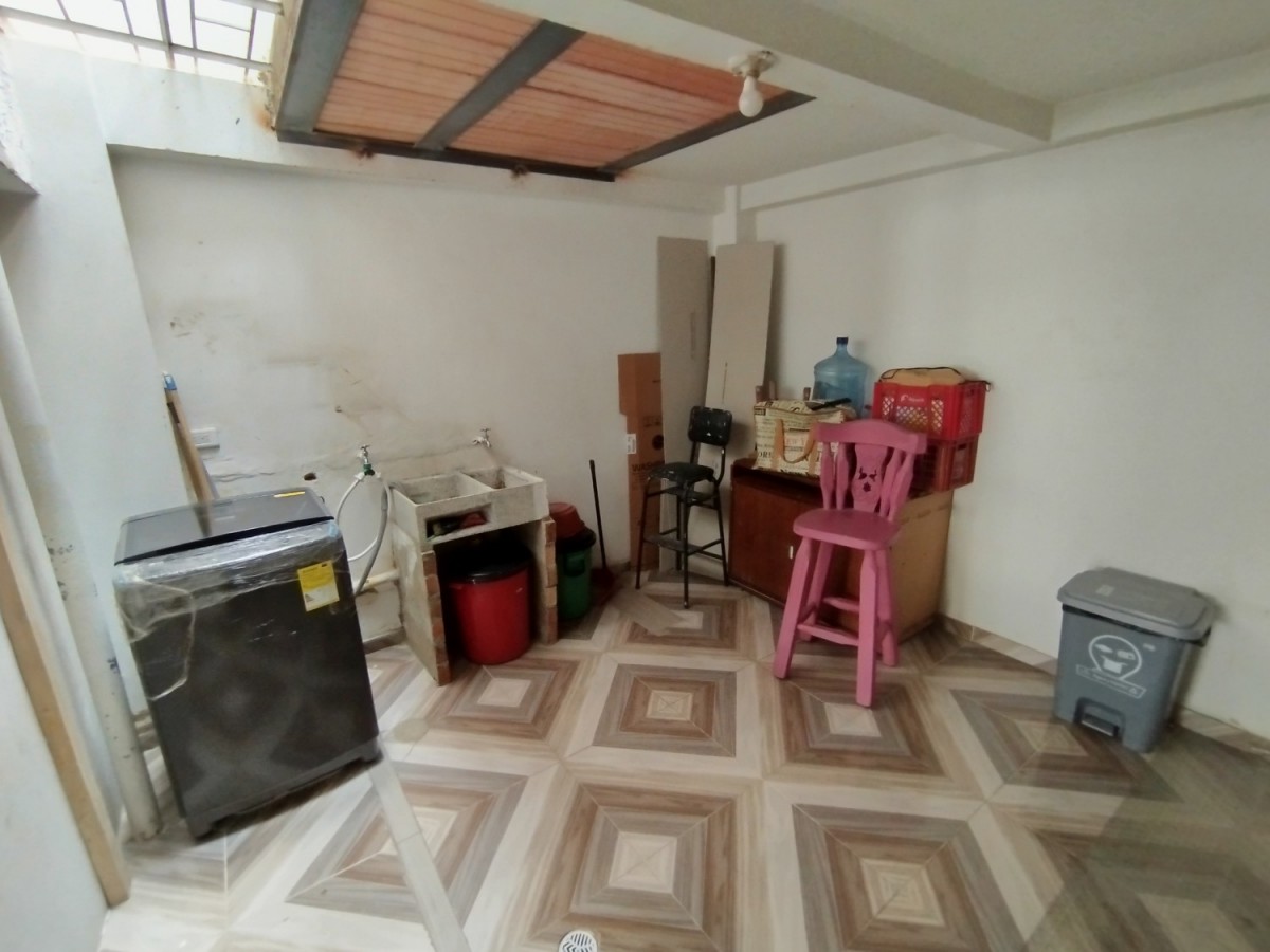 Casa en venta en Villas De Granada, Bogotá · foto 9 de 21