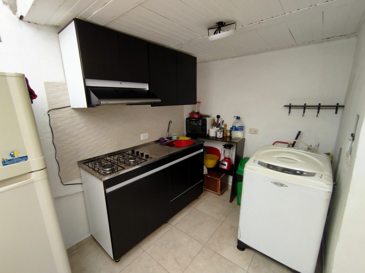 Casa en venta en Villas De Granada, Bogotá · foto 12 de 21