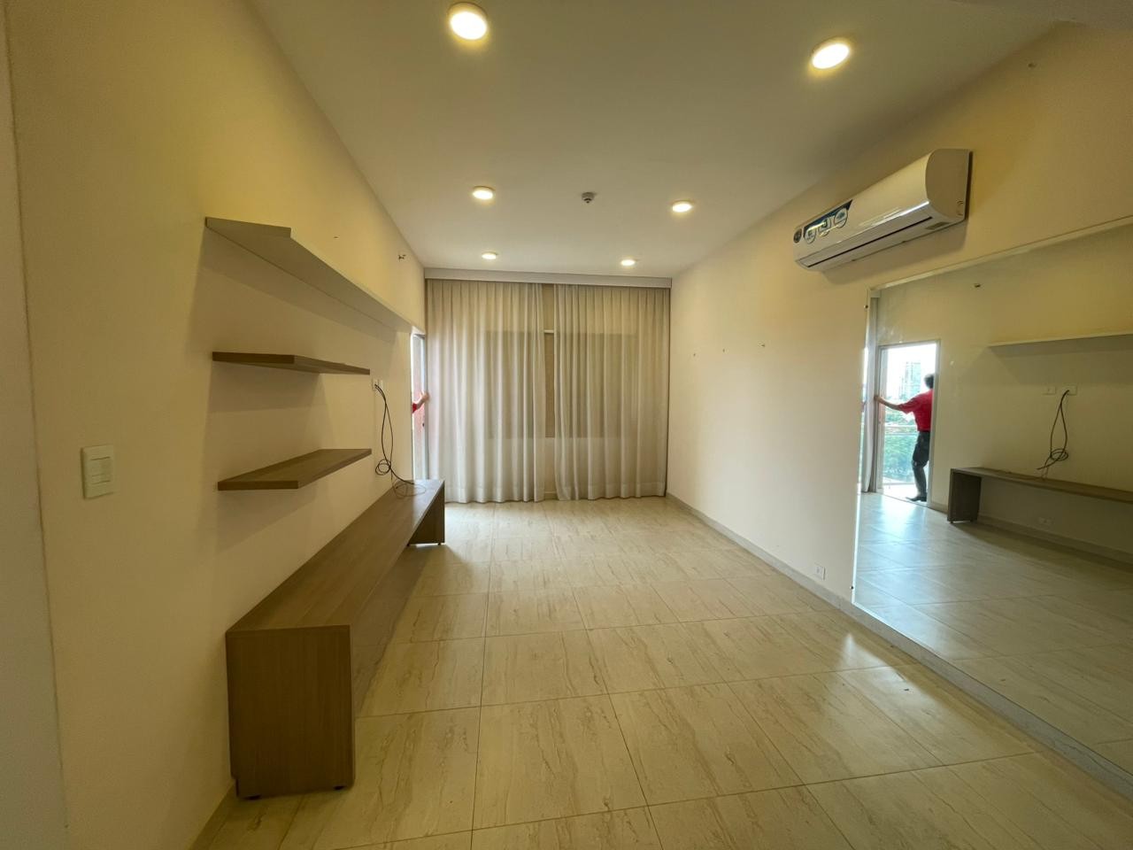 Alquilo departamento de una habitación en Forum Herrera — foto 2