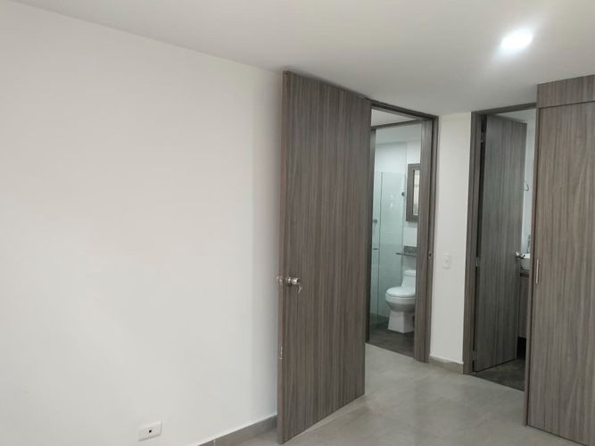 Apartamento en arriendo en La Florida, Medellín · foto 9 de 17