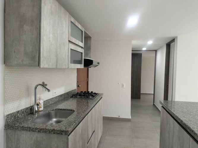 Apartamento en arriendo en La Florida, Medellín · foto 5 de 17