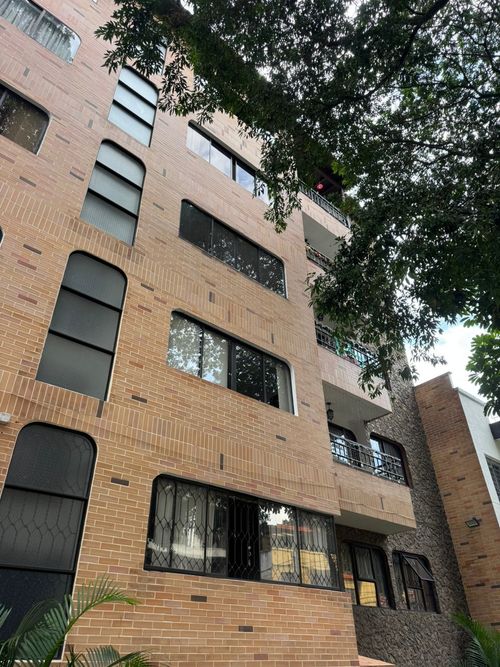Apartamento de 3 alcobas en venta en Laureles, Medellín, 125 m² · foto 19 de 22