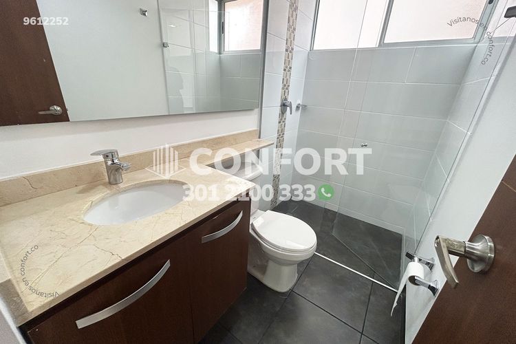 Apartamento de 3 alcobas en arriendo en Cumbres, Envigado, 103 m² · foto 6 de 24