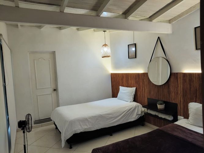 Casa de 4 alcobas en venta en La Gloria, Medellín, 160 m² · foto 8 de 19