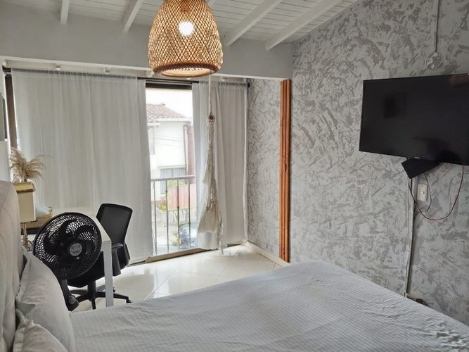 Casa de 4 alcobas en venta en La Gloria, Medellín, 160 m² · foto 7 de 19