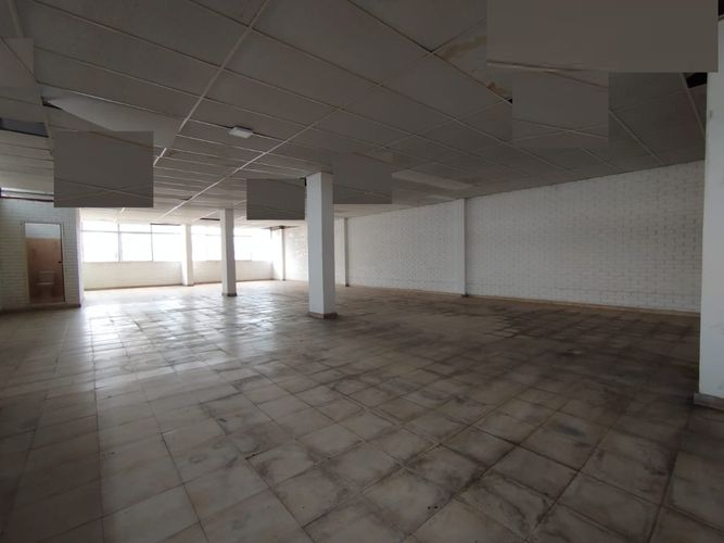 Bodega en arriendo en San Nicolas, Cali, 349 m² · foto 19 de 24
