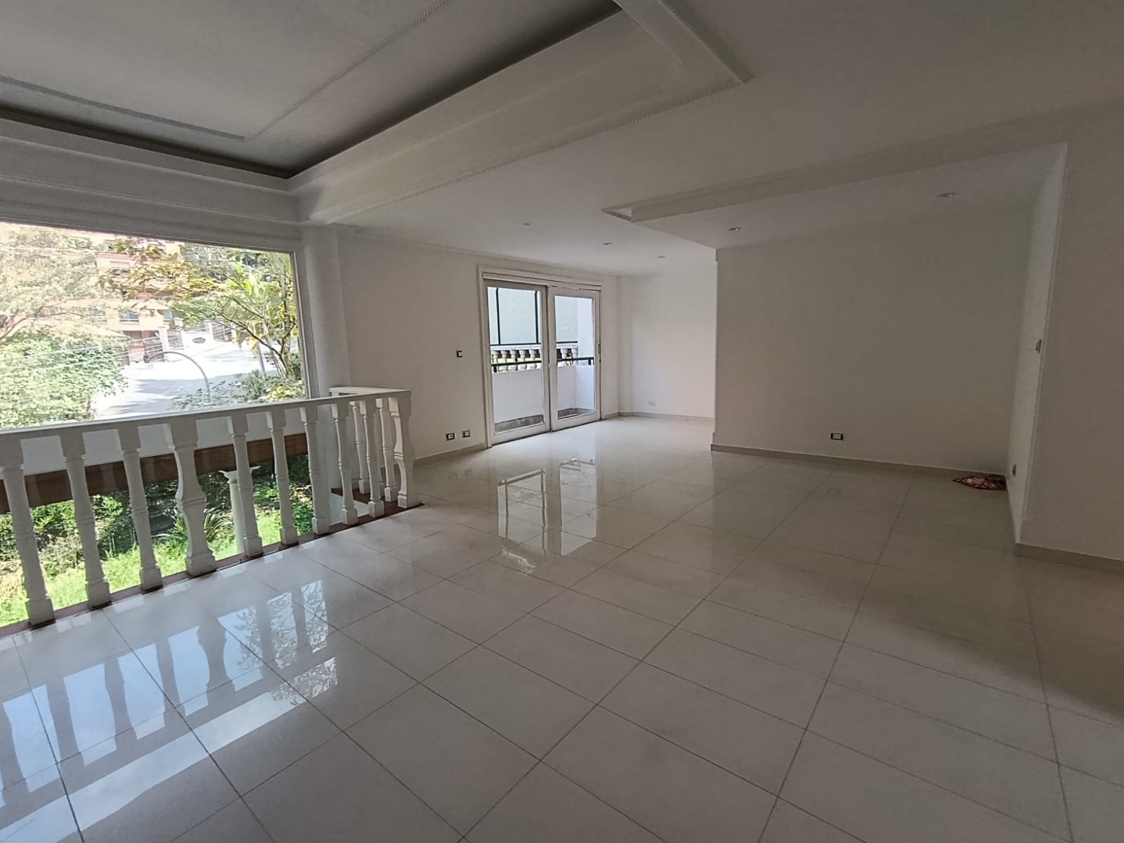 Casa en arriendo en El Poblado, Medellín · foto 9 de 18