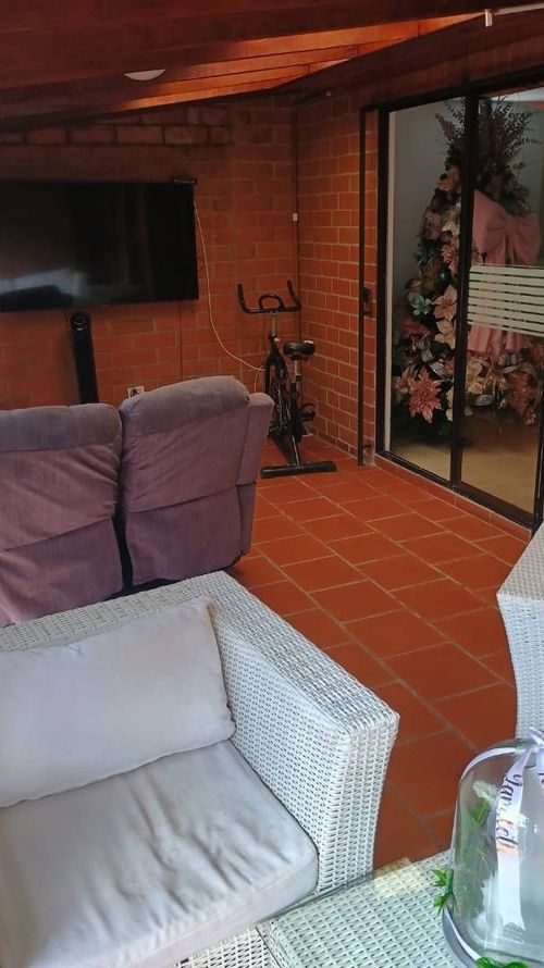 Casa de 4 alcobas en venta en Ciudad Jardin, Cali, 150 m² · foto 12 de 24