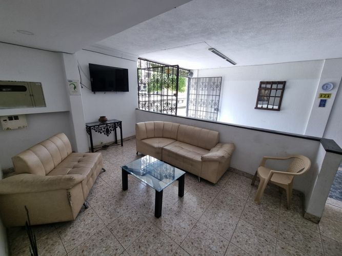 Edificio en venta en San Pedro, Cali, 1200 m² · foto 6 de 24