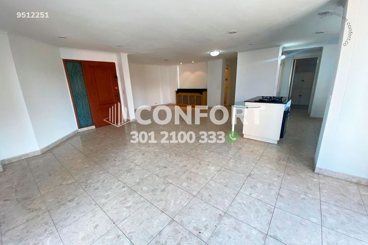 Apartamento de 3 alcobas en arriendo en Los Parra, Medellín, 170 m² · foto 2 de 24