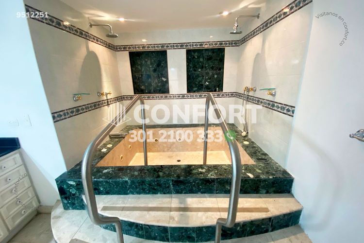 Apartamento de 3 alcobas en arriendo en Los Parra, Medellín, 170 m² · foto 24 de 24
