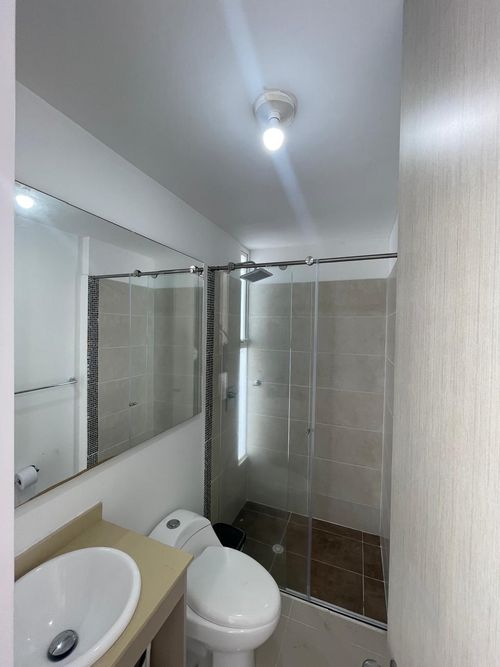 Casa de 4 alcobas en venta en El Castillo, Jamundí, 183 m² · foto 13 de 24