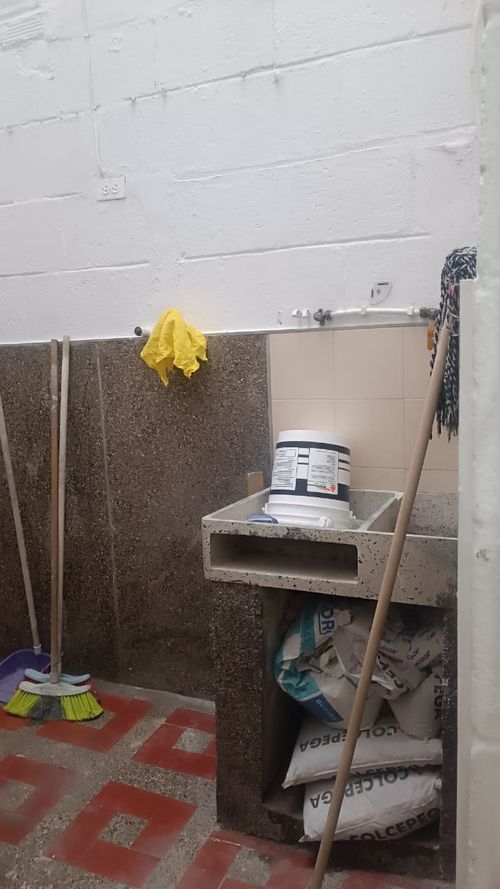 Casa de 3 alcobas en venta en Belén Rincón, Medellín, 78 m² · foto 3 de 24