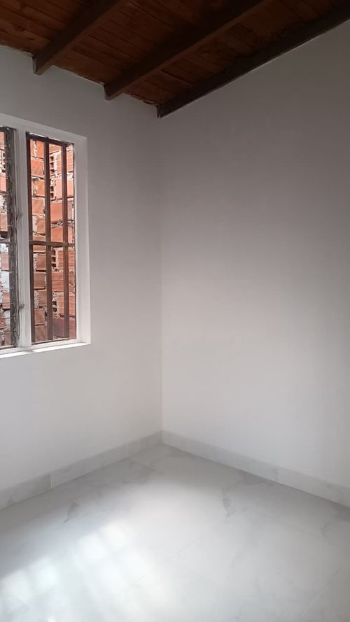 Casa de 3 alcobas en venta en Belén Rincón, Medellín, 78 m² · foto 17 de 24