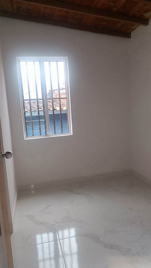 Casa de 3 alcobas en venta en Belén Rincón, Medellín, 78 m² · foto 24 de 24