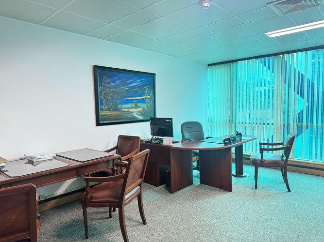 Oficina en arriendo en El Poblado, Medellín, 47 m² · foto 3 de 8