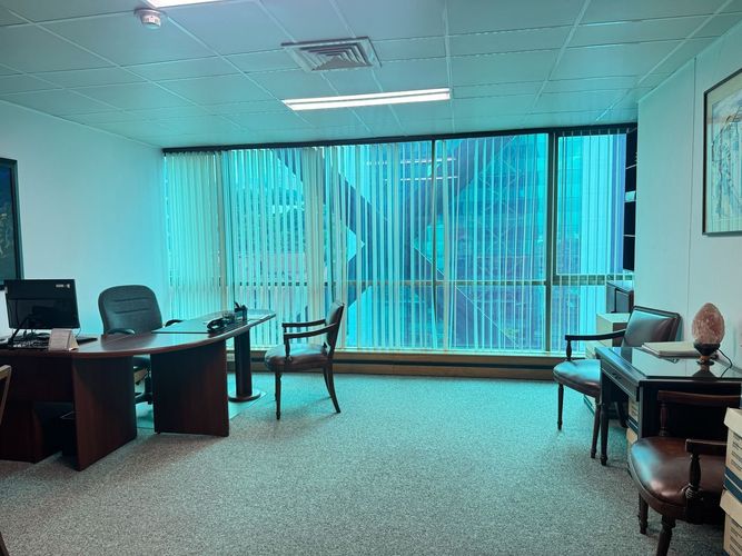 Oficina en arriendo en El Poblado, Medellín, 47 m² · foto 8 de 8