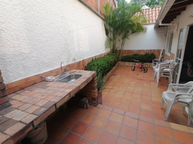 Casa de 4 alcobas en venta en Cañaveral, Floridablanca, 230 m² · foto 11 de 14