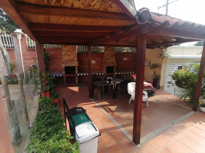 Casa de 4 alcobas en venta en Cañaveral, Floridablanca, 230 m² · foto 13 de 14