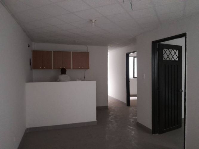 Casa de 15 alcobas en venta en Nueva Floresta Del Ict, Cali, 162 m² · foto 13 de 20
