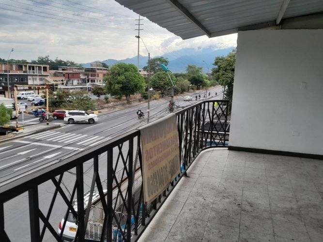 Casa de 15 alcobas en venta en Nueva Floresta Del Ict, Cali, 162 m² · foto 19 de 20