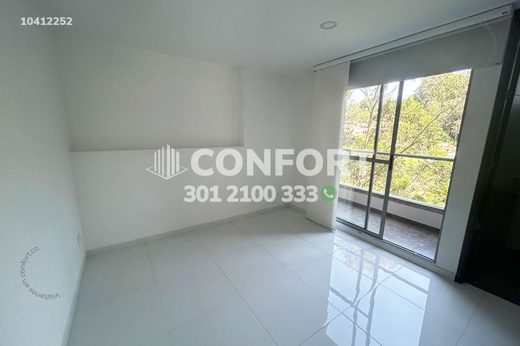 Apartamento de 3 alcobas en arriendo en Loma Del Esmeraldal, Envigado, 108 m² · foto 22 de 24