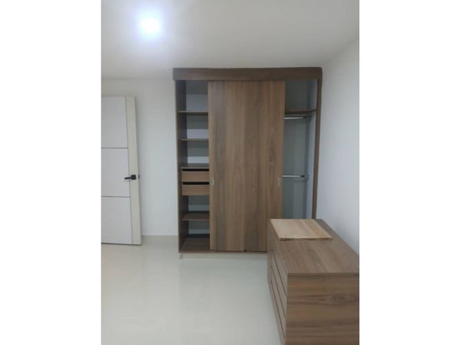 Apartamento en venta en Centro, La Estrella · foto 4 de 14
