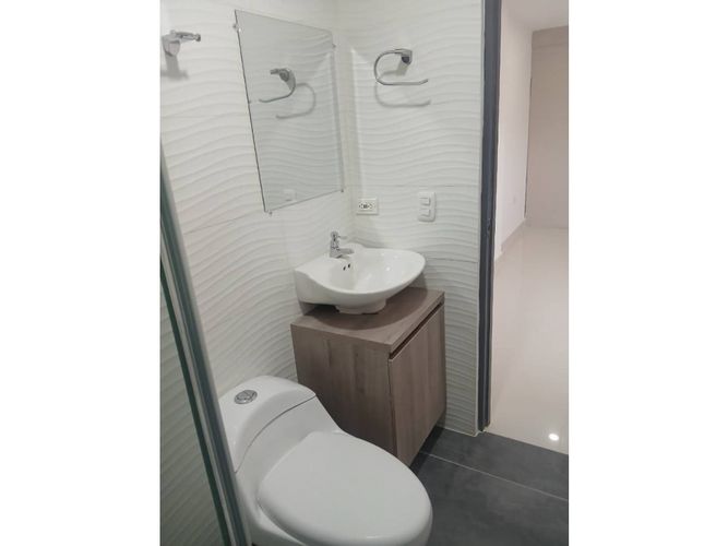 Apartamento en venta en Centro, La Estrella · foto 7 de 14