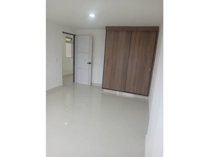 Apartamento en venta en Centro, La Estrella · foto 10 de 14