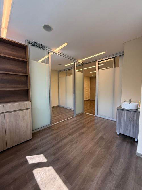 Oficina en arriendo en Milla De Oro, Medellín, 50 m² · foto 8 de 10