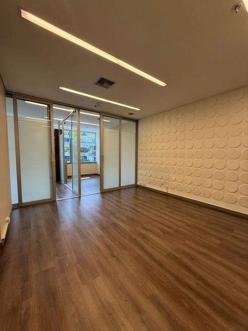 Oficina en arriendo en Milla De Oro, Medellín, 50 m² · foto 9 de 10