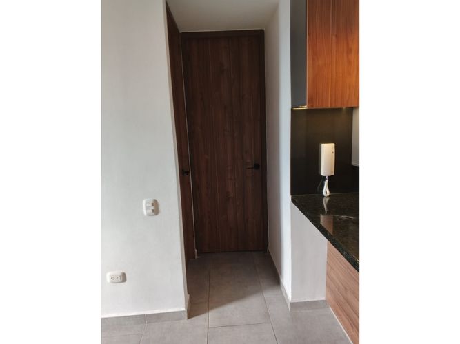 Apartamento de 2 alcobas en venta en Granjas De Provenza, Floridablanca, 58 m² · foto 15 de 24