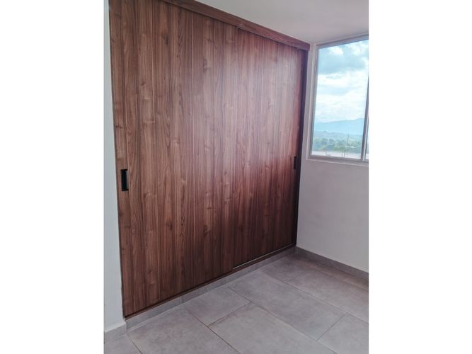 Apartamento de 2 alcobas en venta en Granjas De Provenza, Floridablanca, 58 m² · foto 23 de 24