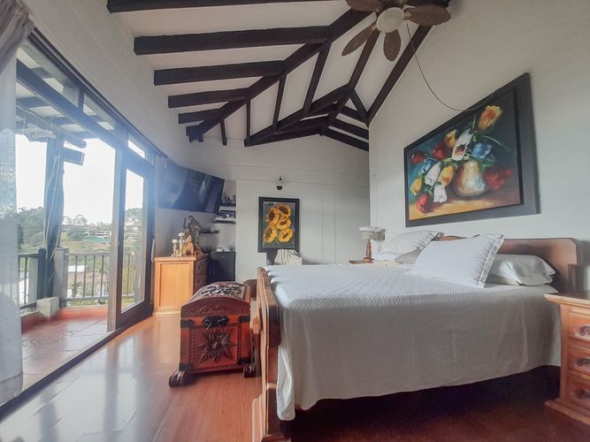 Finca en arriendo en El Chingui, Envigado, 580 m² · foto 9 de 24