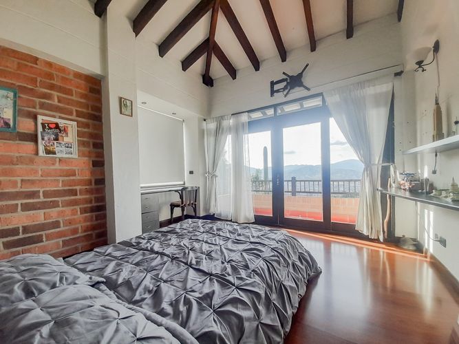 Finca en arriendo en El Chingui, Envigado, 580 m² · foto 10 de 24