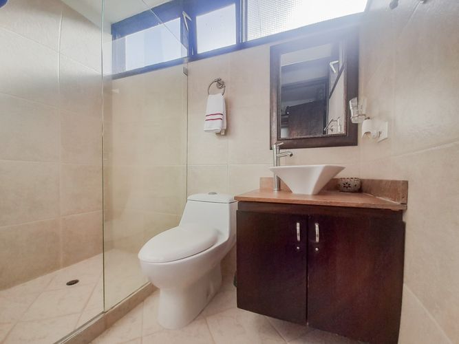 Finca en arriendo en El Chingui, Envigado, 580 m² · foto 15 de 24