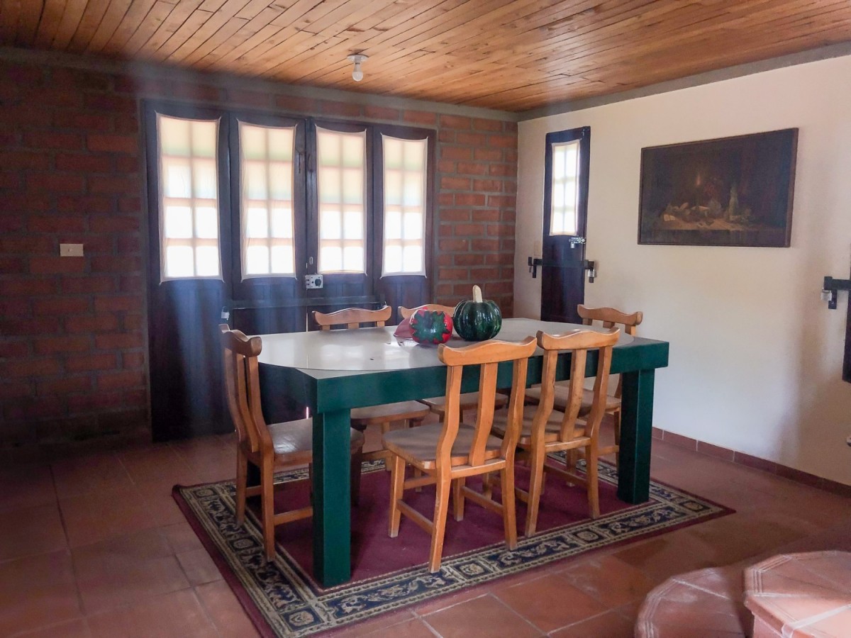 6BR House in El totumo (250 m²) - 2