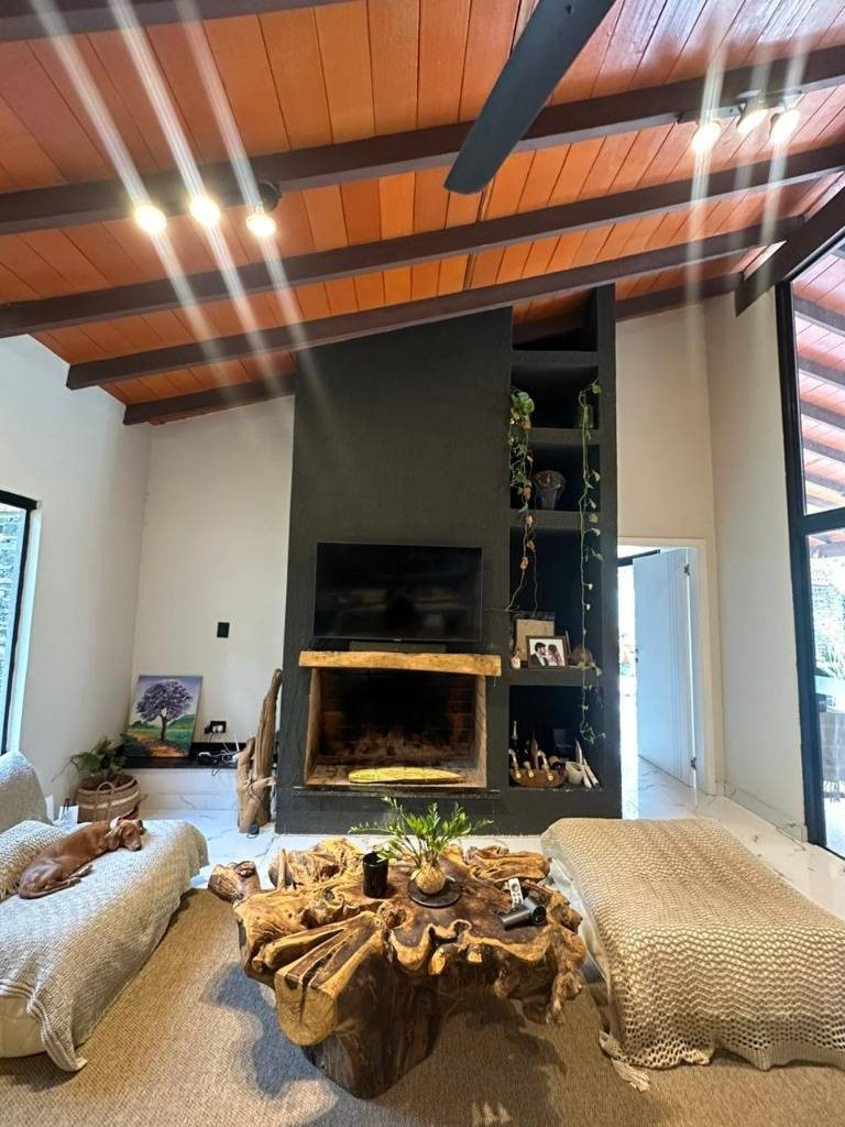 Vendo casa amoblada de 4 habitaciones en San Bernardino Barrio 5 — foto 3