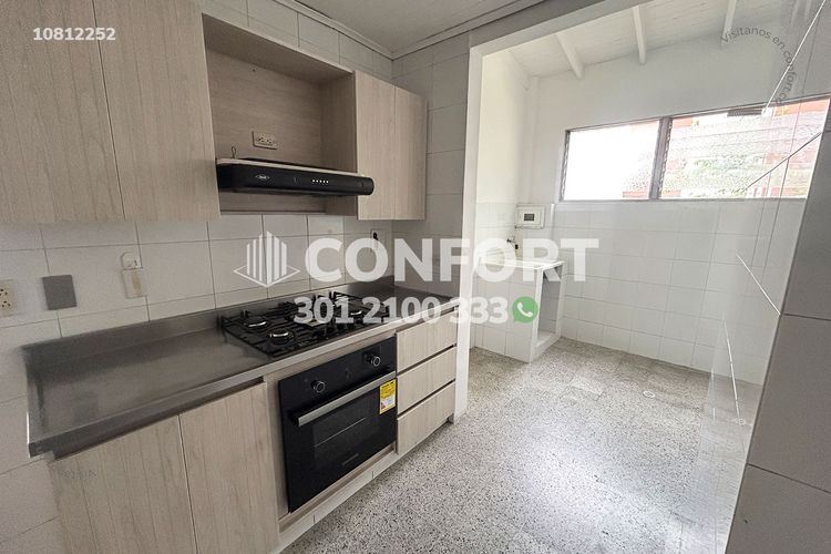 Apartamento de 3 alcobas en arriendo en Patio Bonito, Medellín, 150 m² · foto 4 de 24