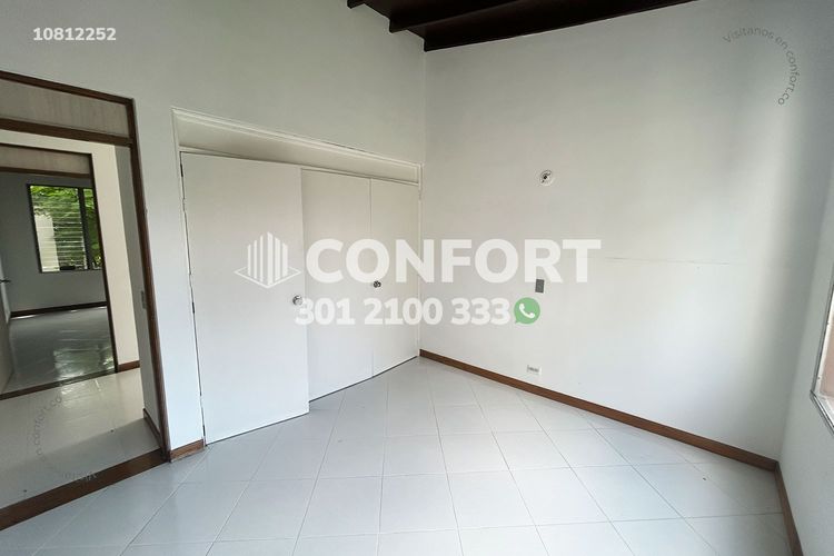 Apartamento de 3 alcobas en arriendo en Patio Bonito, Medellín, 150 m² · foto 17 de 24